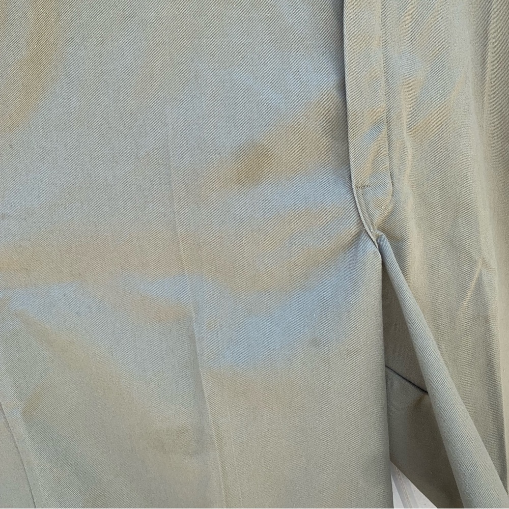 Dickies Tan Shorts - Picture 3 of 3
